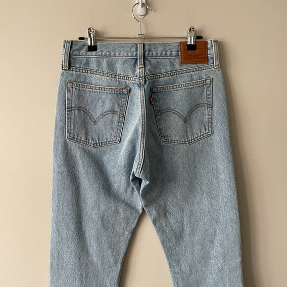 LEVI'S Wedgie Icon Denim High Rise Ripped Cropped Jeans Frayed Hem Blue 28 - Picture 4 of 10